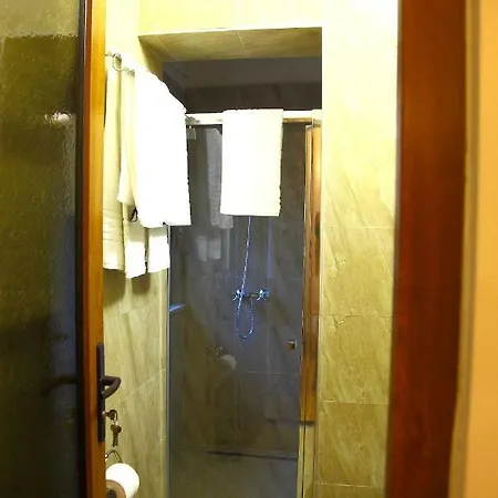 Casa Dadi Pensión *