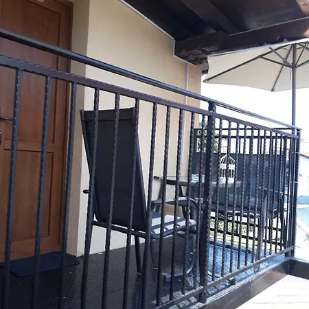 Casa Dadi Pensión *