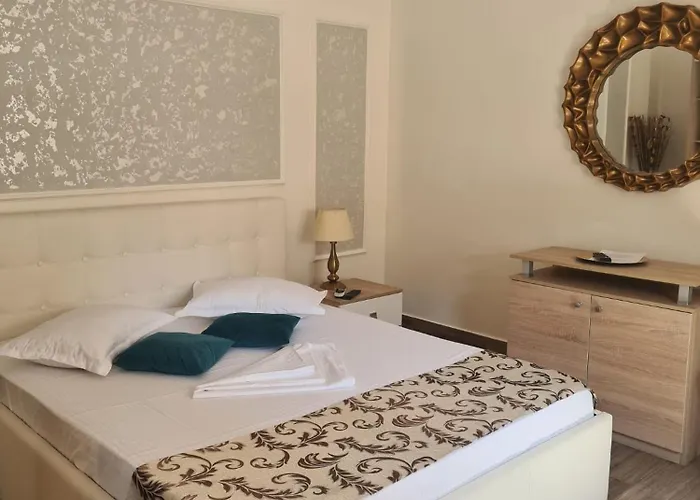 Casa Dadi 3* Constanţa